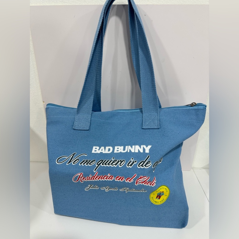Bad bunny DTMF V.I.P complete gift bag - Picture 2 of 13